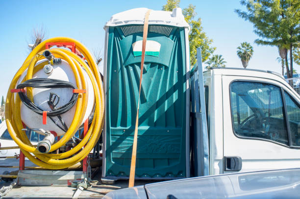 Best Luxury portable toilet rental  in Owensville, IN